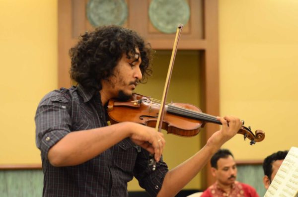 S Halder (LTCL) - Online Western Classical Violin Teacher from India - Image 2