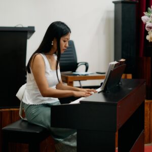 Western Classical Piano Lessons Online | Learn Piano with Maestra Rajina from India