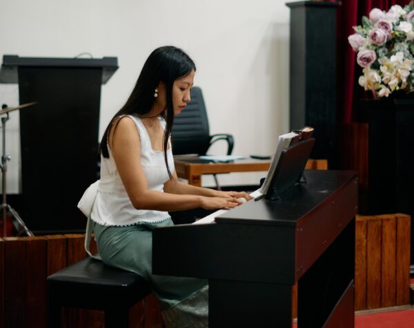 Western Classical Piano Lessons Online | Learn Piano with Maestra Rajina from India