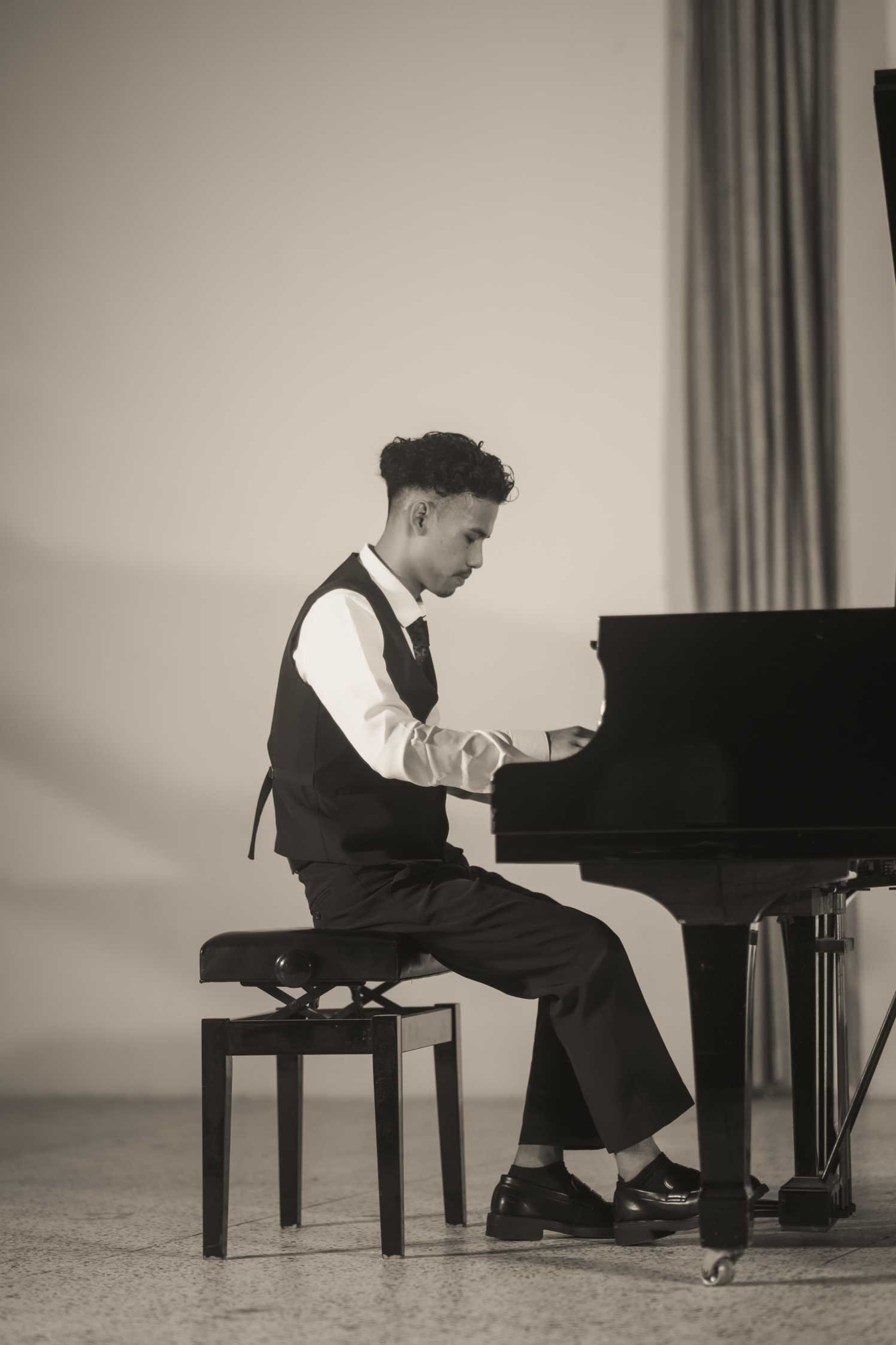 Online Western Classical Piano & Music Theory Teacher - Private Lessons from India | Maestro P Kayina (BMus)